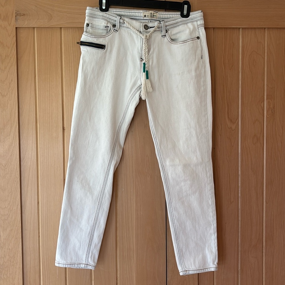 Roxy White Cropped Jeans with Rope Tie